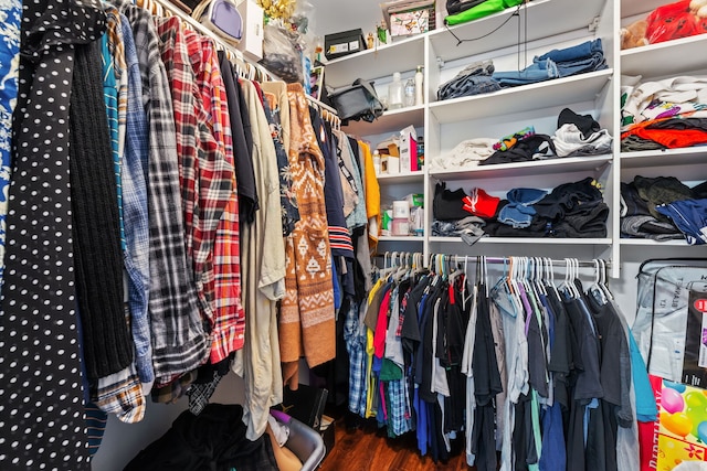 411 N Crestwood Ave, Mchenry, IL 60051 - spacious closet featuring wood finished floors