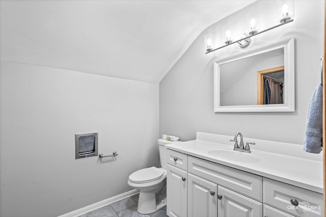 full bath with lofted ceiling, vanity, toilet, and baseboards