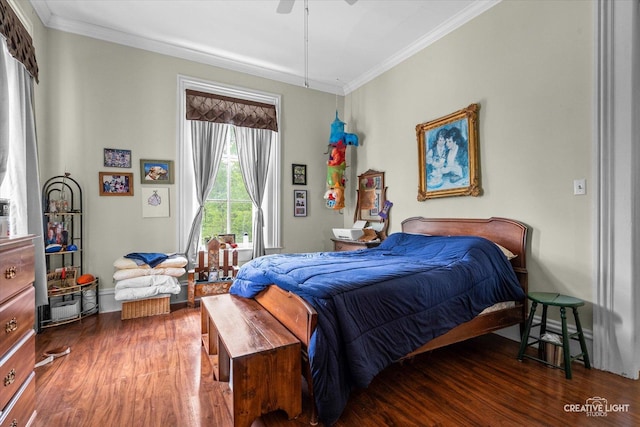 730 E Main St, Amboy, IL 61310 - bedroom with wood finished floors, ornamental molding, and baseboards