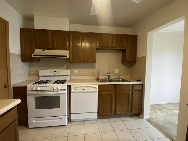 1219 Williamsport Dr Unit 28-3, Westmont, IL 60559 - kitchen featuring white appliances, extractor fan, a sink, light countertops, and ceiling fan