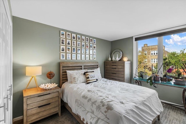 1162 W Farwell Ave, Chicago, IL 60626 - bedroom with baseboards