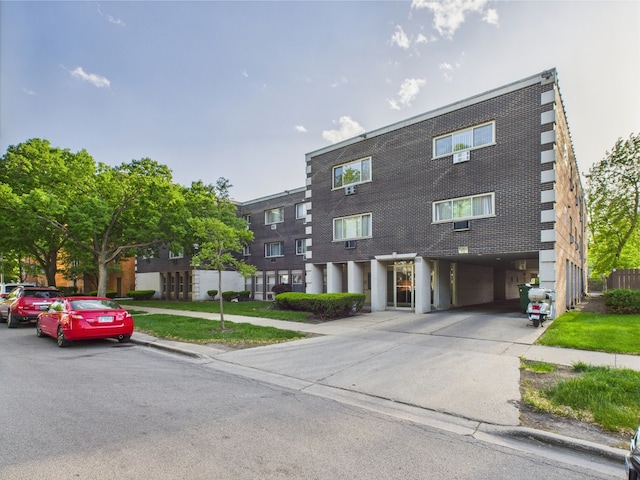 914 N Austin Blvd Unit A5, Oak Park, IL 60302 - view of front of house