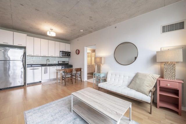 659 W Randolph St Unit 1411, Chicago, IL 60661 - photo 20