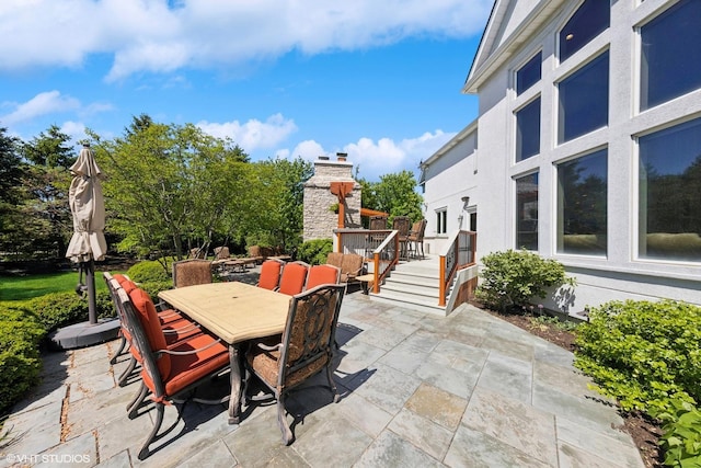 6916 Fieldstone Dr, Burr Ridge, IL 60527 - view of patio / terrace with outdoor dining area