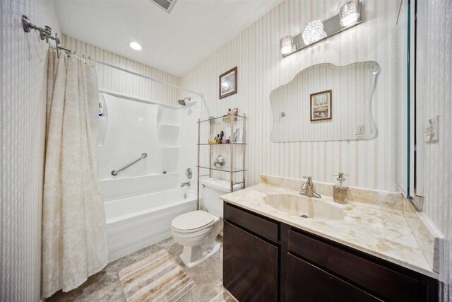2121 Pepperwood Ln Unit 0, Glendale Heights, IL 60139 - full bath with toilet, shower / bathtub combination with curtain, vanity, and wallpapered walls