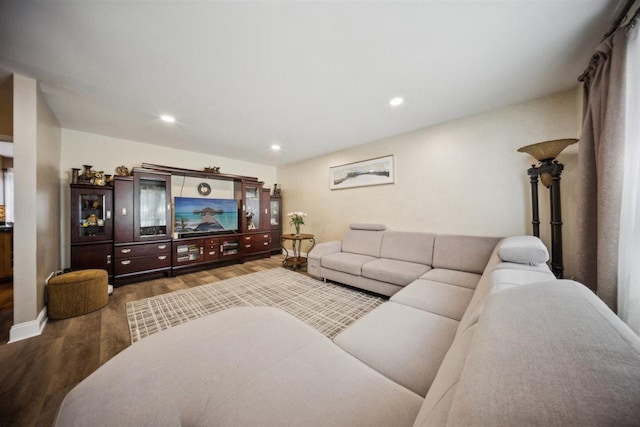 2121 Pepperwood Ln Unit 0, Glendale Heights, IL 60139 - living area featuring wood finished floors and recessed lighting