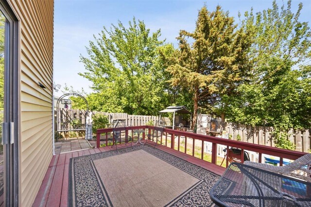 2121 Pepperwood Ln Unit 0, Glendale Heights, IL 60139 - wooden terrace featuring a fenced backyard