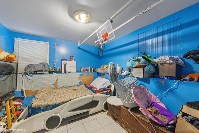 5351 N Kimball Ave, Chicago, IL 60625 - laundry area featuring tile patterned flooring