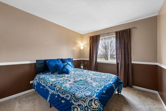553 S Haverhill Ln, South Elgin, IL 60177 - carpeted bedroom with baseboards