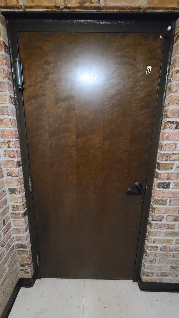 7548 Clarendon Hills Rd Unit 1B, Willowbrook, IL 60527 - photo 27