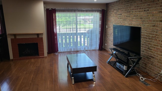 7548 Clarendon Hills Rd Unit 1B, Willowbrook, IL 60527 - photo 10