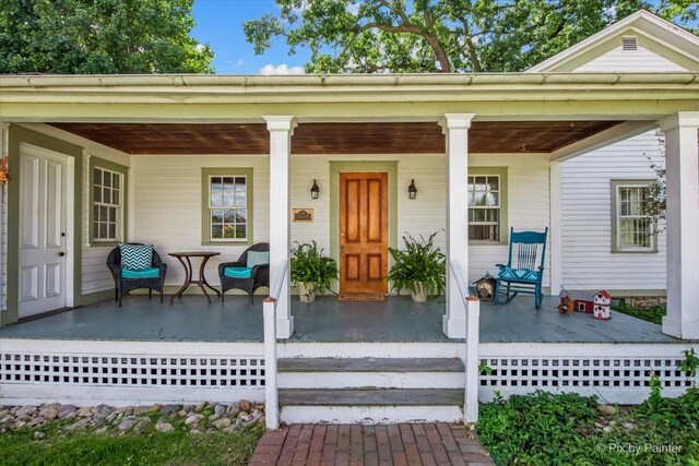3N369 Lafox Rd, Saint Charles, IL 60175 - doorway to property with covered porch