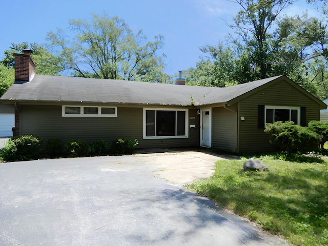 18055 Thomas Ln, Country Club Hills, IL 60478 - photo 1