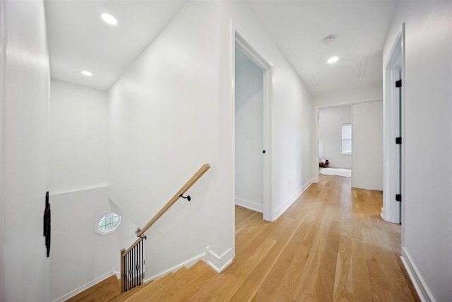 9013 Charing Cross Rd, Woodridge, IL 60517 - corridor with an upstairs landing, attic access, light wood-style floors, recessed lighting, and baseboards