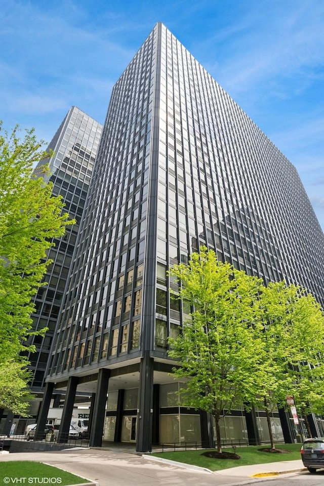 900 N Lake Shore Dr Unit 2906, Chicago, IL 60611 - view of building exterior