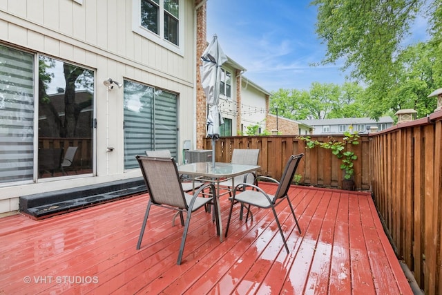 253 Edgewater Dr, Bloomingdale, IL 60108 - deck with outdoor dining space