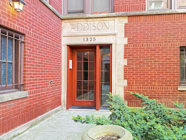 1325 W Addison St Unit 1A, Chicago, IL 60613 - property entrance with brick siding