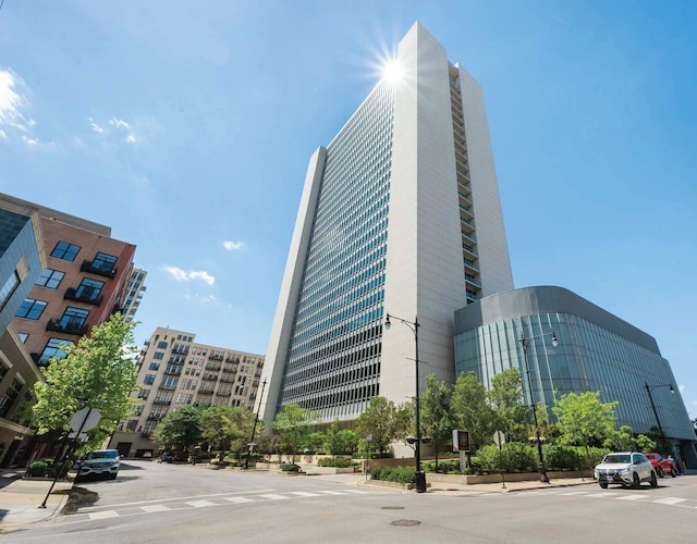 500 W Superior St Unit 808, Chicago, IL 60654 - view of building exterior