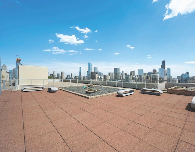 500 W Superior St Unit 808, Chicago, IL 60654 - view of patio / terrace featuring a view of skyline