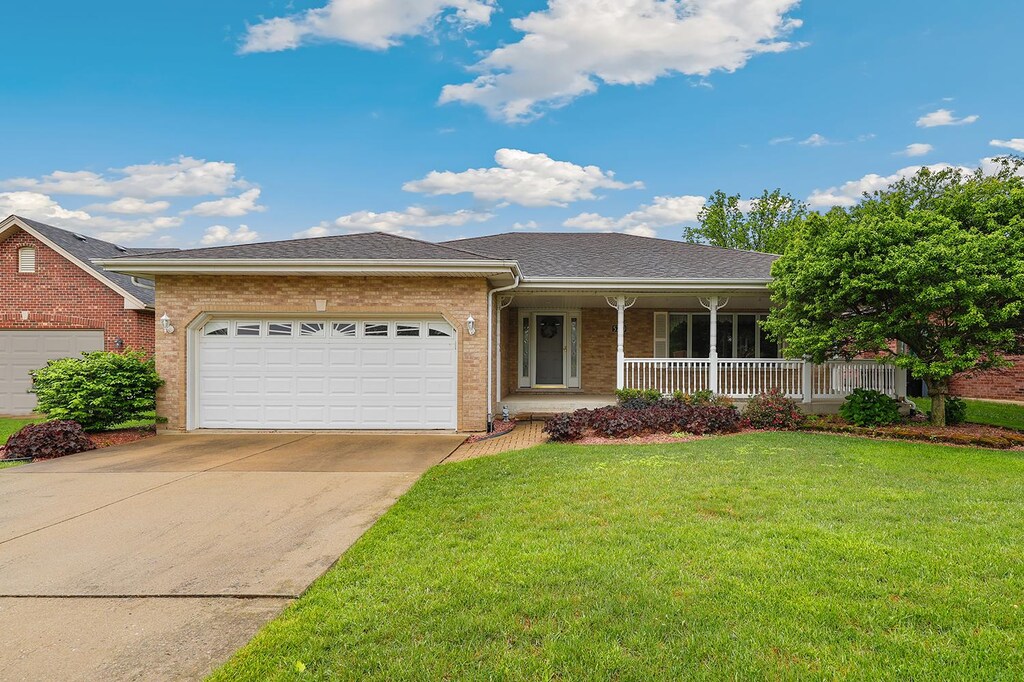 5229 Kathleen Ct, Oak Forest, IL 60452 - photo 1