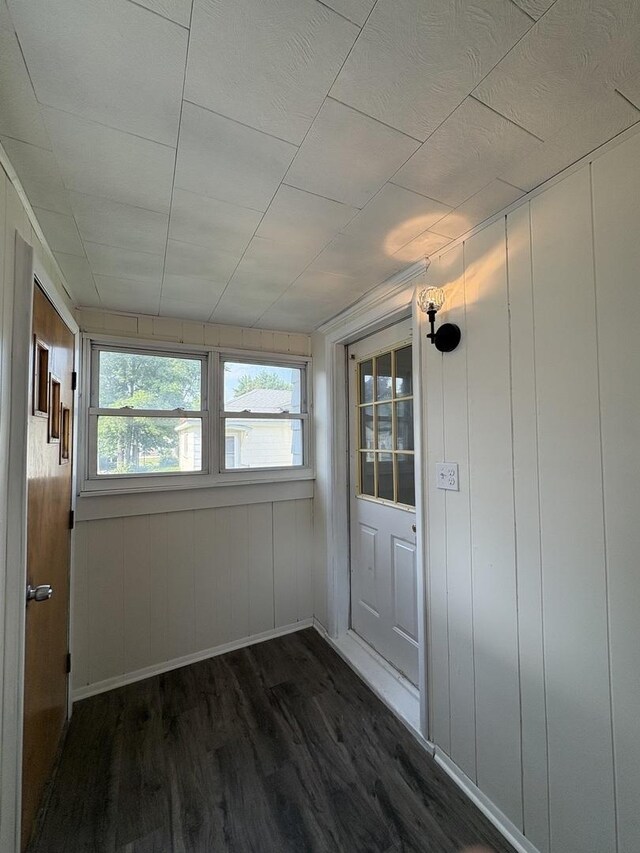 908 N Park St, Streator, IL 61364 - view of unfurnished sunroom