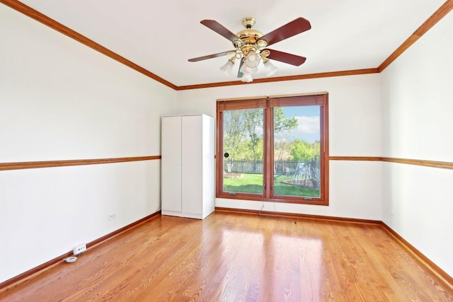 1337 E Thacker St, Schaumburg, IL 60173 - unfurnished room featuring wood finished floors, a ceiling fan, baseboards, and ornamental molding
