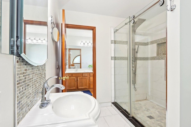 1337 E Thacker St, Schaumburg, IL 60173 - full bath with a shower stall and a sink