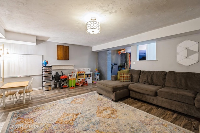 723 Gardner Rd, Flossmoor, IL 60422 - living room featuring wood finished floors