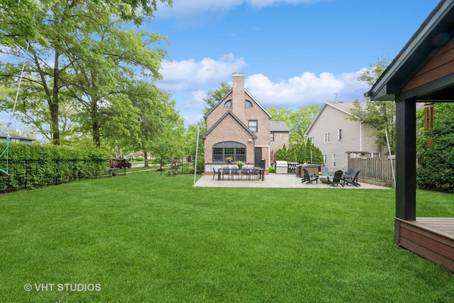 723 Gardner Rd, Flossmoor, IL 60422 - view of yard featuring a patio