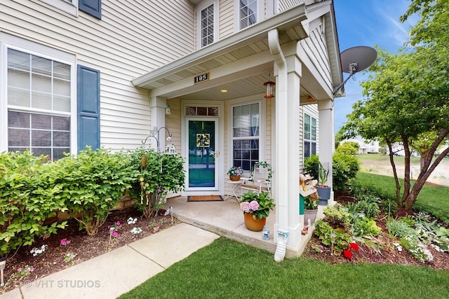105 Grandview Ct, Volo, IL 60020 - view of exterior entry with a porch