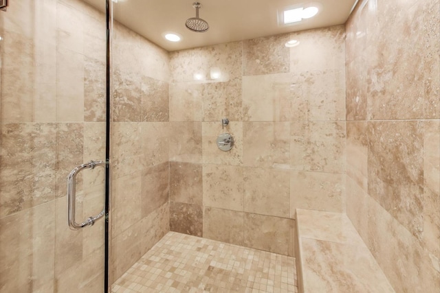 5484 S Hyde Park Blvd, Chicago, IL 60615 - full bath with a stall shower