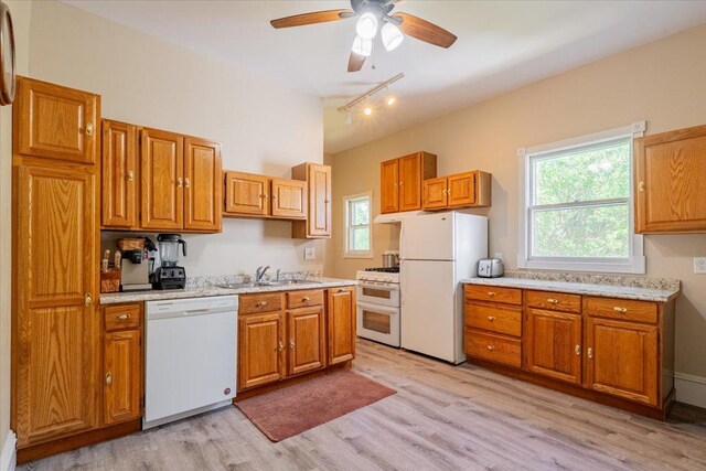 208 N Cedar St, Lexington, IL 61753 - photo 12