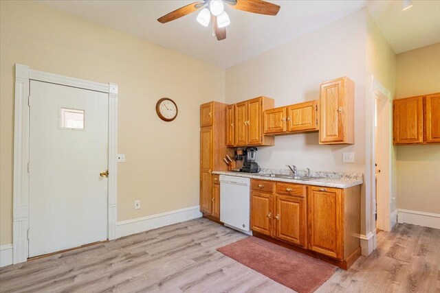 208 N Cedar St, Lexington, IL 61753 - photo 13