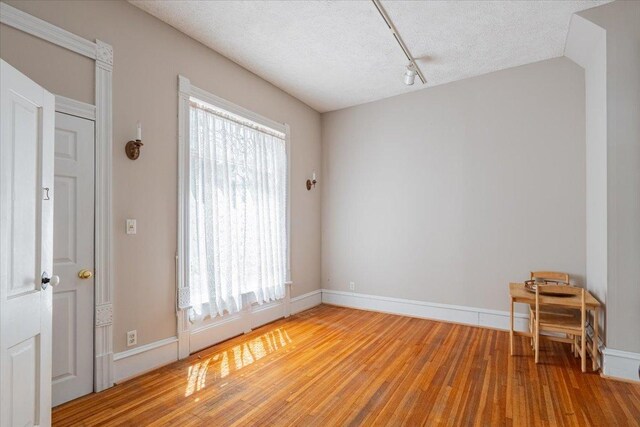 208 N Cedar St, Lexington, IL 61753 - photo 7