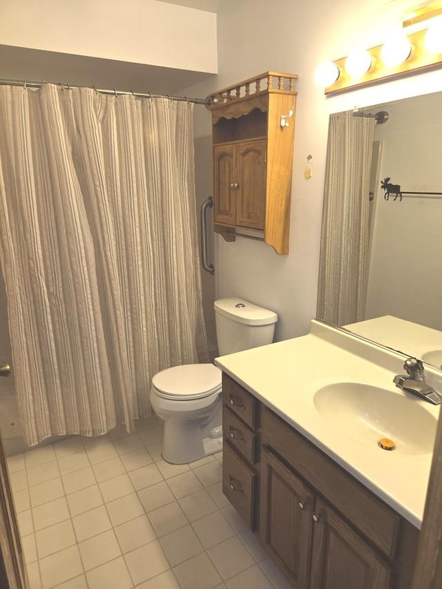 1988 S Chana Rd, Chana, IL 61015 - bathroom featuring tile patterned flooring, vanity, toilet, and a shower with curtain