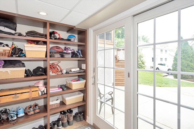 616 E Hillside Ave, Barrington, IL 60010 - spacious closet with tile patterned floors