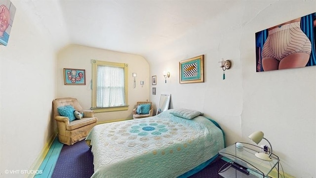 1655 N Francisco Ave, Chicago, IL 60647 - bedroom featuring vaulted ceiling