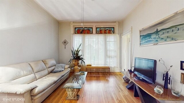 1655 N Francisco Ave, Chicago, IL 60647 - living area with hardwood / wood-style flooring