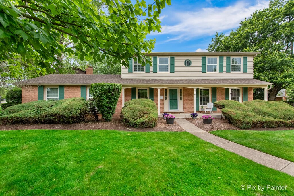 570 E Carpenter Dr, Palatine, IL 60074 - photo 1