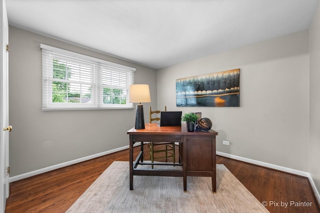 570 E Carpenter Dr, Palatine, IL 60074 - office space with baseboards and wood finished floors