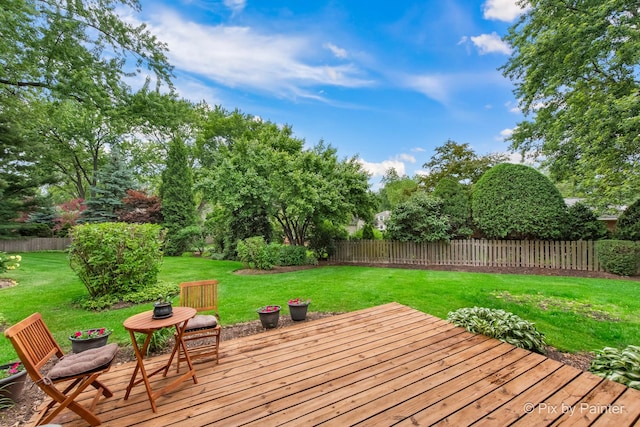 570 E Carpenter Dr, Palatine, IL 60074 - wooden deck featuring a fenced backyard