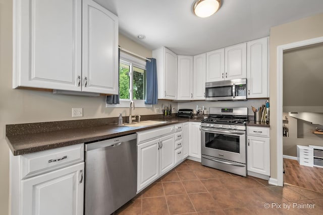 1411 Rita Ave, Saint Charles, IL 60174 - photo 4