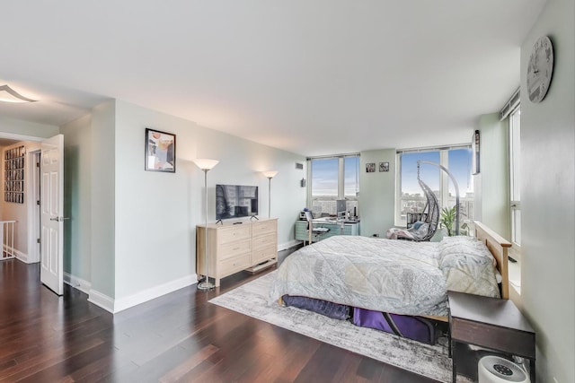 345 N Lasalle Blvd Unit 3602, Chicago, IL 60654 - bedroom with wood finished floors and baseboards