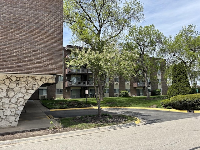 1331 S Finley Rd Unit 114, Lombard, IL 60148 - view of property