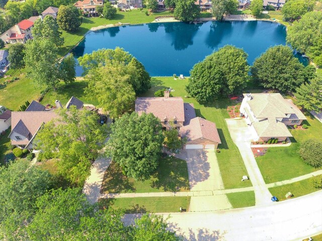 4008 Pinecrest Dr, Champaign, IL 61822 - aerial view of residential area featuring a large body of water
