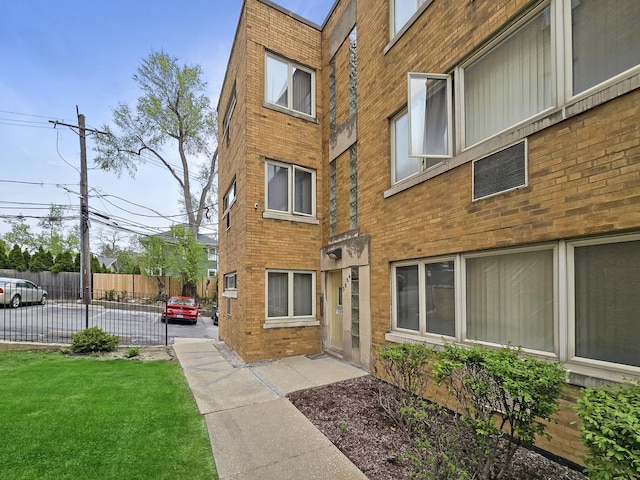 2024 W 111th St Unit 3N, Chicago, IL 60643 - view of property featuring fence