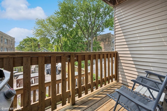1621 W Rascher Ave Unit 2, Chicago, IL 60640 - view of wooden deck