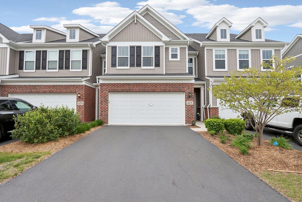 477 Watercress Dr, Aurora, IL 60504 - photo 1