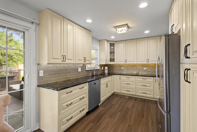 3907 New Haven Ave, Arlington Heights, IL 60004 - kitchen with appliances with stainless steel finishes, a sink, healthy amount of natural light, dark wood-style flooring, and recessed lighting