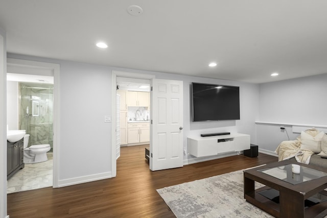 3907 New Haven Ave, Arlington Heights, IL 60004 - living room featuring dark wood-style flooring, baseboards, and recessed lighting